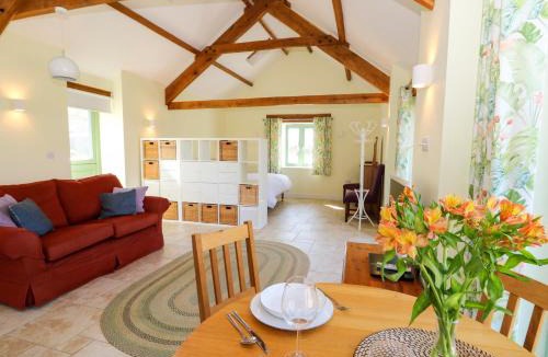 Tregaron House | Cwtch