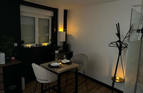 La Celle-sous-Gouzon Hotel | CY L'unique instant