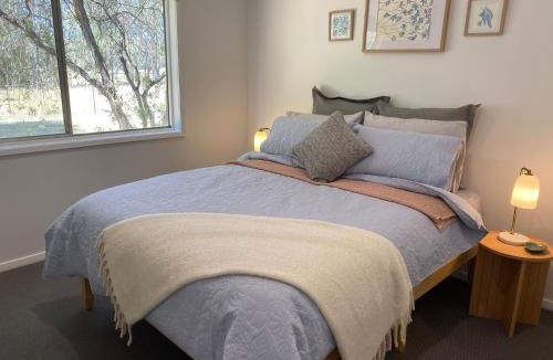 Wooragee House | Cycle on Star Lane