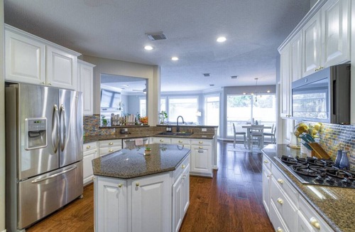 Windermere Lakes House | Cyfair home w/pool and theater