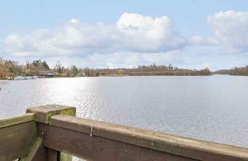 Irstead Cottage | Cygnus Boathouse