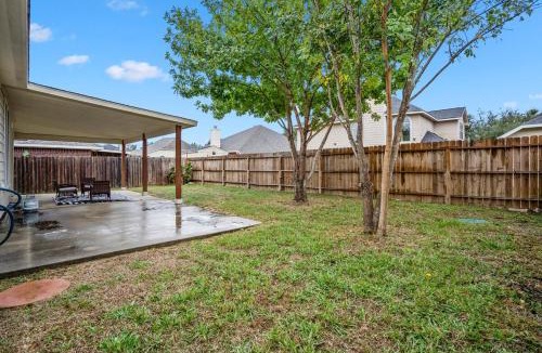 Cypress House | Cypress Gem, Cozy, Central & Pet-Friendly Retreat