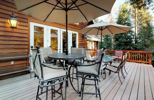 Arnold House | Cypress Lodge
