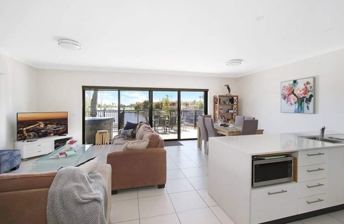 Mulwala House | Cypress Townhouse 17 - Marwala