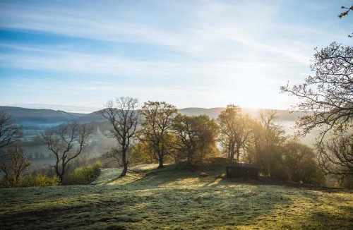 Llangollen House | Cyra