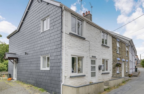 Tre Taliesin Cottage | Cysgod Y Coed