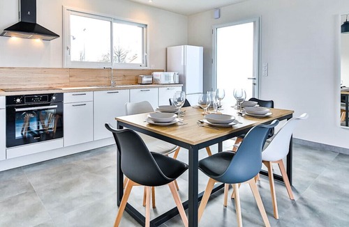 Challans House | CYTA - Jolie maison neuve proche centre-ville