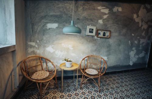 Kampung Kuchai Hotel | Dé Cafe & Rest House