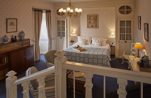 Chambery Apartment | Dégustations de Vin ! Chateau, Piscine sur place
