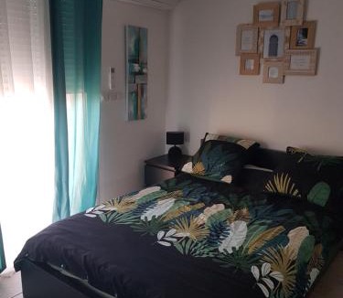 Saint-Gilles Apartment | Dépendance 29m2 climatisée