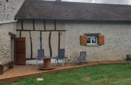 Migneres Apartment | Dépendance d une Jolie Fermette de Campagne