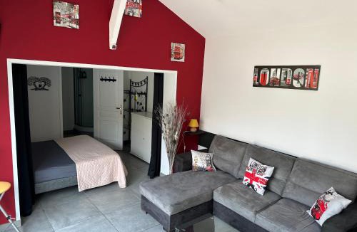 Saint-Vite Apartment | Dépendance de 45m2 à louer