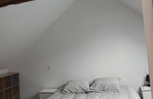 Saint-Carne Bed & Breakfast | Dépendance de Charme au Calme Proche du Centre de Dinan