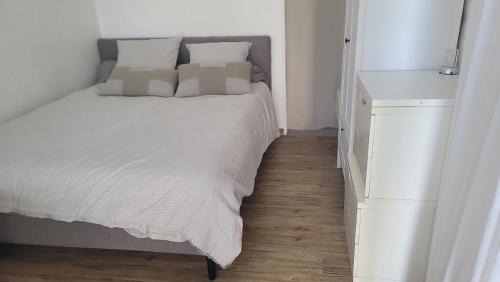 Montarnaud House | Dépendance et chambre avec piscine et jardin privés sans vis-à-vis