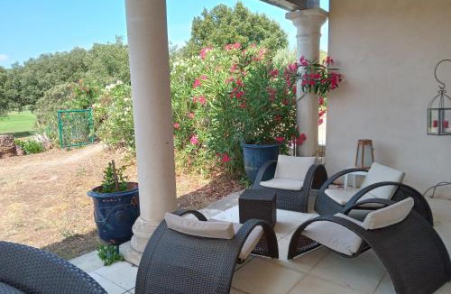 Garrigues House | Détente au Green