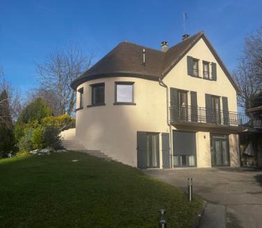 Villers-Allerand Apartment | Détente & Spa