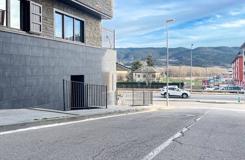Puigcerda Apartment | Dúplex con Encanto en Puigcerdà: ¡Un Lugar Único!