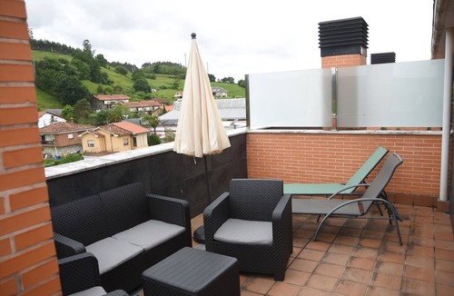 Pielagos Apartment | ¡Dúplex con soleada terraza!