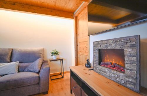 Soldeu Ski Chalet | Dúplex con Parking en el Corazón de Incles I AndStay HUT17488