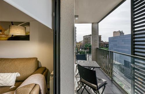 Figueres Apartment | Dúplex Dalí