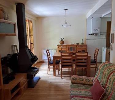 Escalo Apartment | Dúplex de muntanya en zona verda a Escaló
