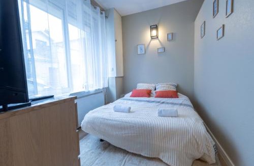 Saint-Laurent-sur-Sevre Apartment | D'Artagnan Confort et Calme pour les familles