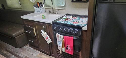 Friendsville Other | D&B Happy Campers