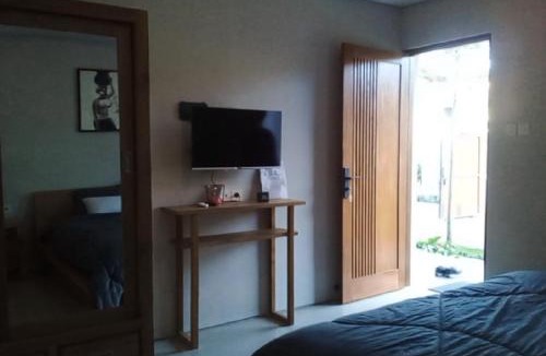 Renon Apartment | D'Bougenville Residence