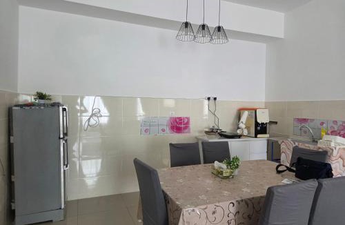 Kampung Lombong Jerneh House | D'BROGA HILL Homestay