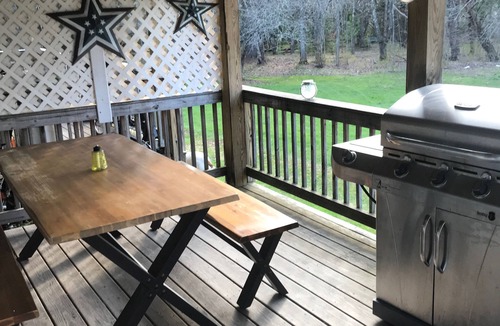 Elka Park Apartment | D & D's Place - All Season Beauty Quiet or Adventure, it's Here!