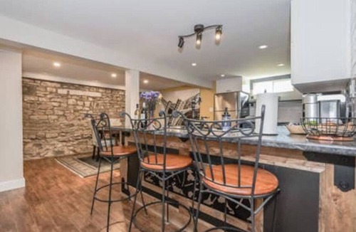 Elora Apartment | (D) Elora Lower Banks Suite