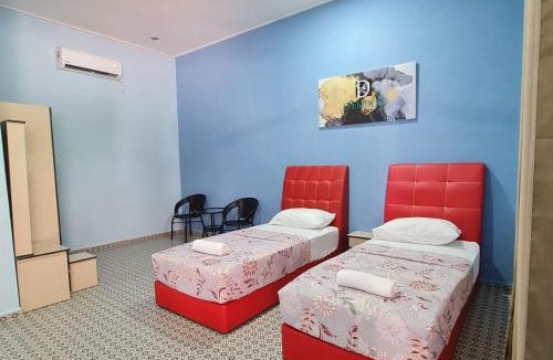 Kampong Raja House | D'EMBUN INAP DESA BESUT