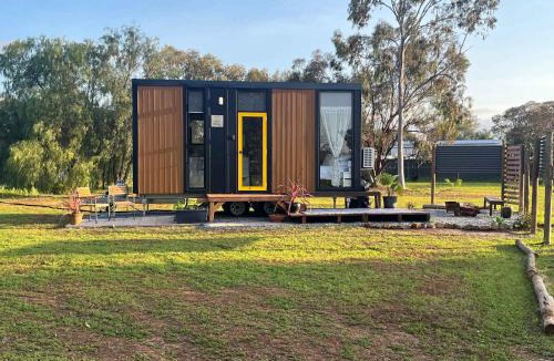 Kudla House | D&L Cottage by Tiny Away