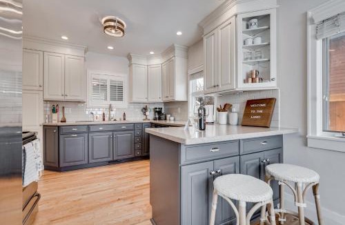 Tonka Bay House | D. Lakefront Cottage