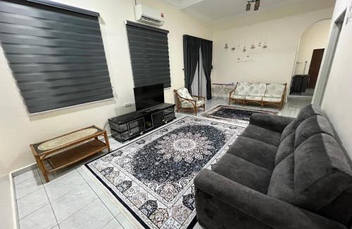 Sepang Hostel | D'lanjut KLIA Agro Transit Hostel