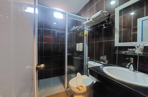 Tanjung Uncang Hotel | D'Merlion Hotel