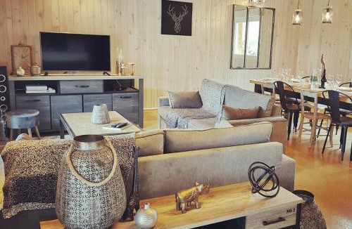 Saint-Gerons Villa | D&O - Guesthouse - "la Pinède"