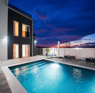 Zemunik Donji Apartment | D-Palace-Lux