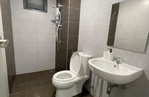 Kampung Masjid Timah Apartment | D’Penang Bridge Homestay