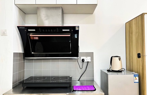 Sungai Buloh Apartment | D'Sara Sentral Suites by Manhattan Group