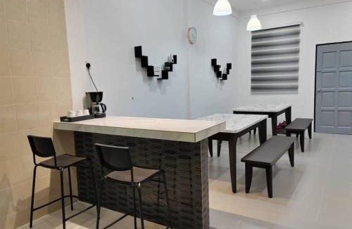 Kampung Pedah House | D'Sroja Home in Jerantut