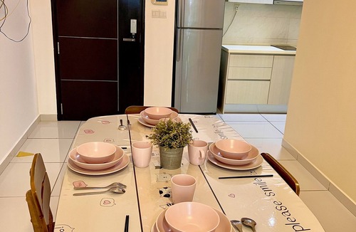 Kempas Apartment | D'Summit Residences by YML Homestay