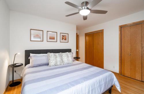 Linden Hills House | D. The Retreat at Linden Hills