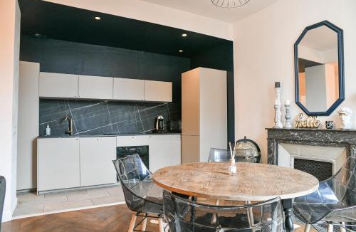 Le Pont-de-Beauvoisin Apartment | D'un Pont à l'autre, Pros et familles Walibi