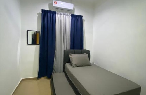 Bukit Gong House | D'Village Batu Berendam, Melaka