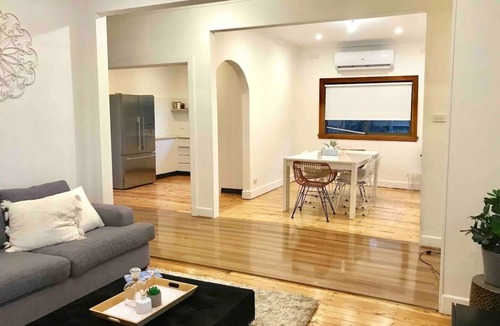 St. Albans House | D127 St Albans Lodge