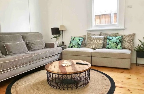 Footscray House | D128 Footscray Lodge