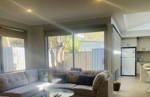 West Footscray House | D129 West Footscray Lodge