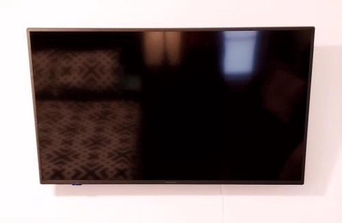 Orlando House | D4 Large Private Master Room & Bath with 55" TV