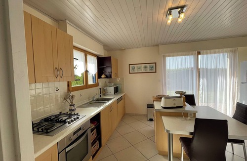 Plomodiern House | D6054-Holiday home in Plomodiern with quiet garden and sea view!
